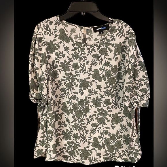 Alice blue blouse  - Picture 1 of 3